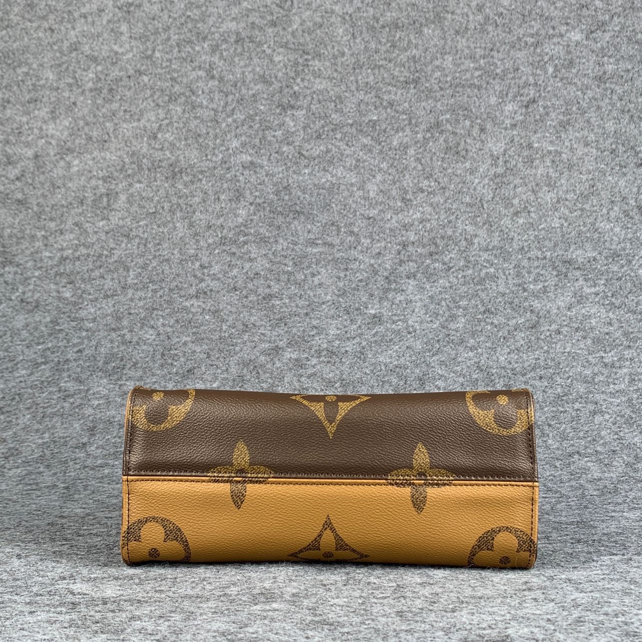 LV ONTHEGO GM  GIANT REVERSE BROWN