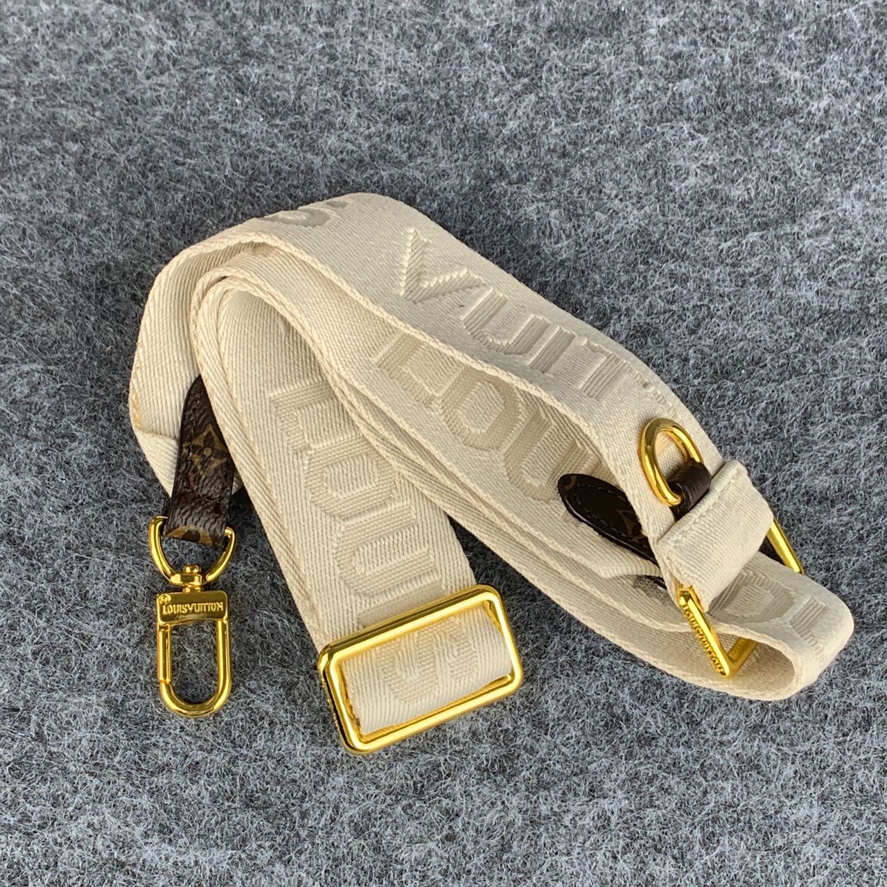 LV ONTHEGO GM  GIANT REVERSE BROWN
